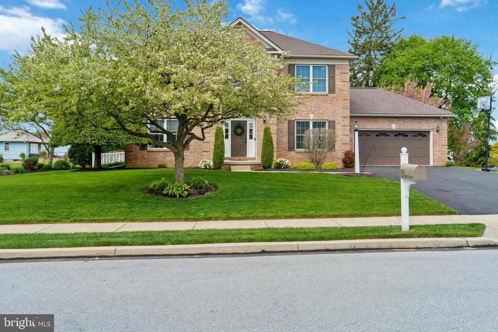 174 CHESTERFIELD DRIVE , PALMYRA, PA 17078