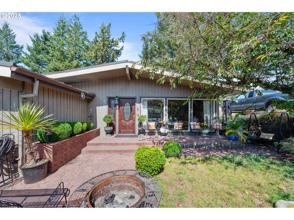 760 OCONNELL ST, North Bend, OR 97459