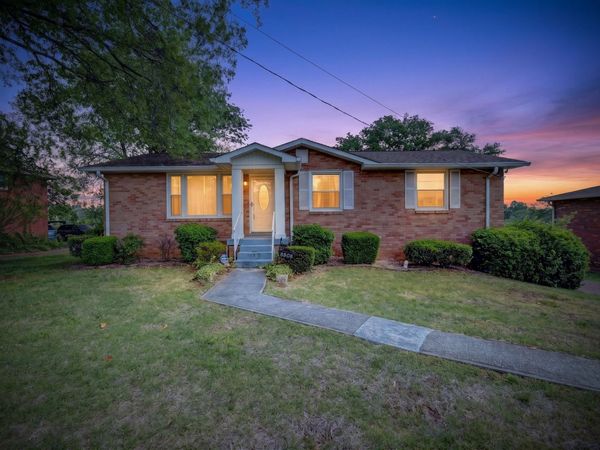 8308 Terry Ln, Hermitage, TN 37076