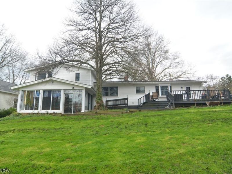 6921 Cranbrook Drive, Brecksville, OH 44141 Photo 4