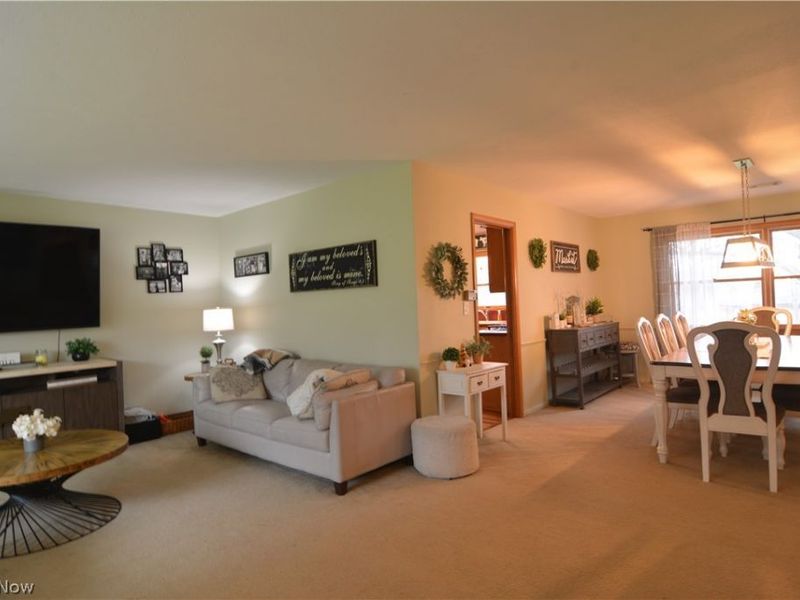 6921 Cranbrook Drive, Brecksville, OH 44141 Photo 6