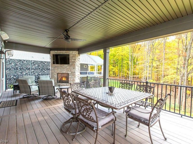 2770 Weeping Pine Drive, Medina, OH 44256 Photo 11