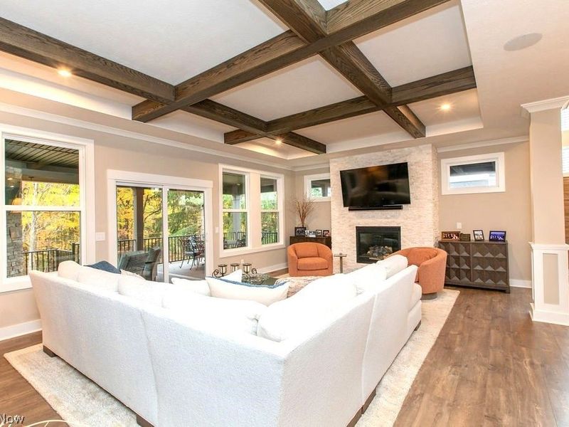 2770 Weeping Pine Drive, Medina, OH 44256 Photo 9