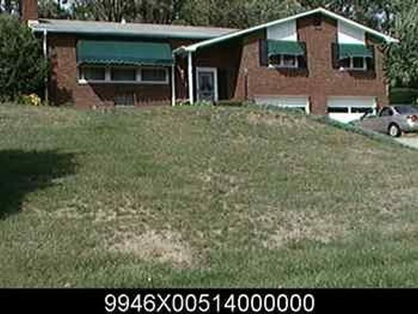 110 Greenwood Dr , Bridgeville, PA 15017