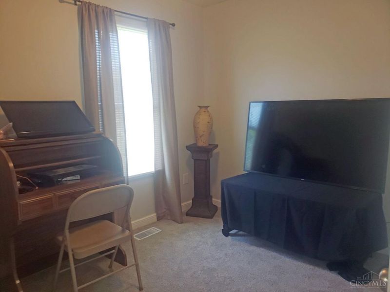 9884 Dunraven Drive, Colerain Township, OH 45251 Photo 13