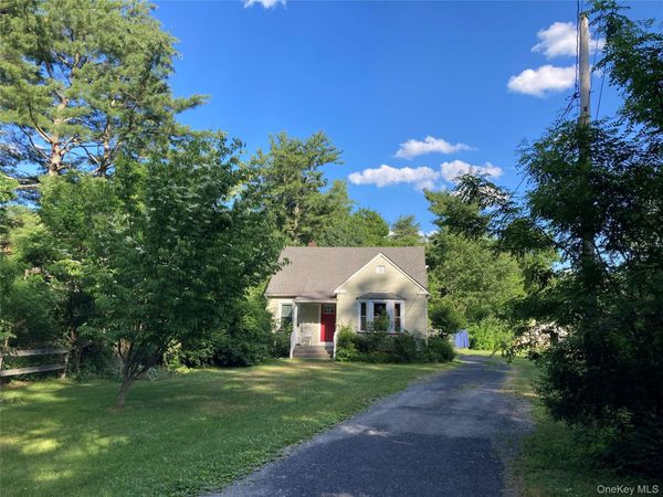 104 Canal Drive, Godeffroy, NY 12729