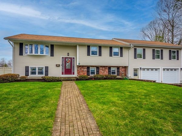 60 Catherine Drive, Peabody, MA 01960