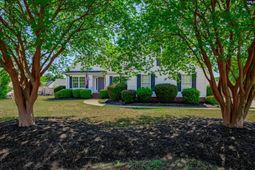 26 Remington Drive  photo 4