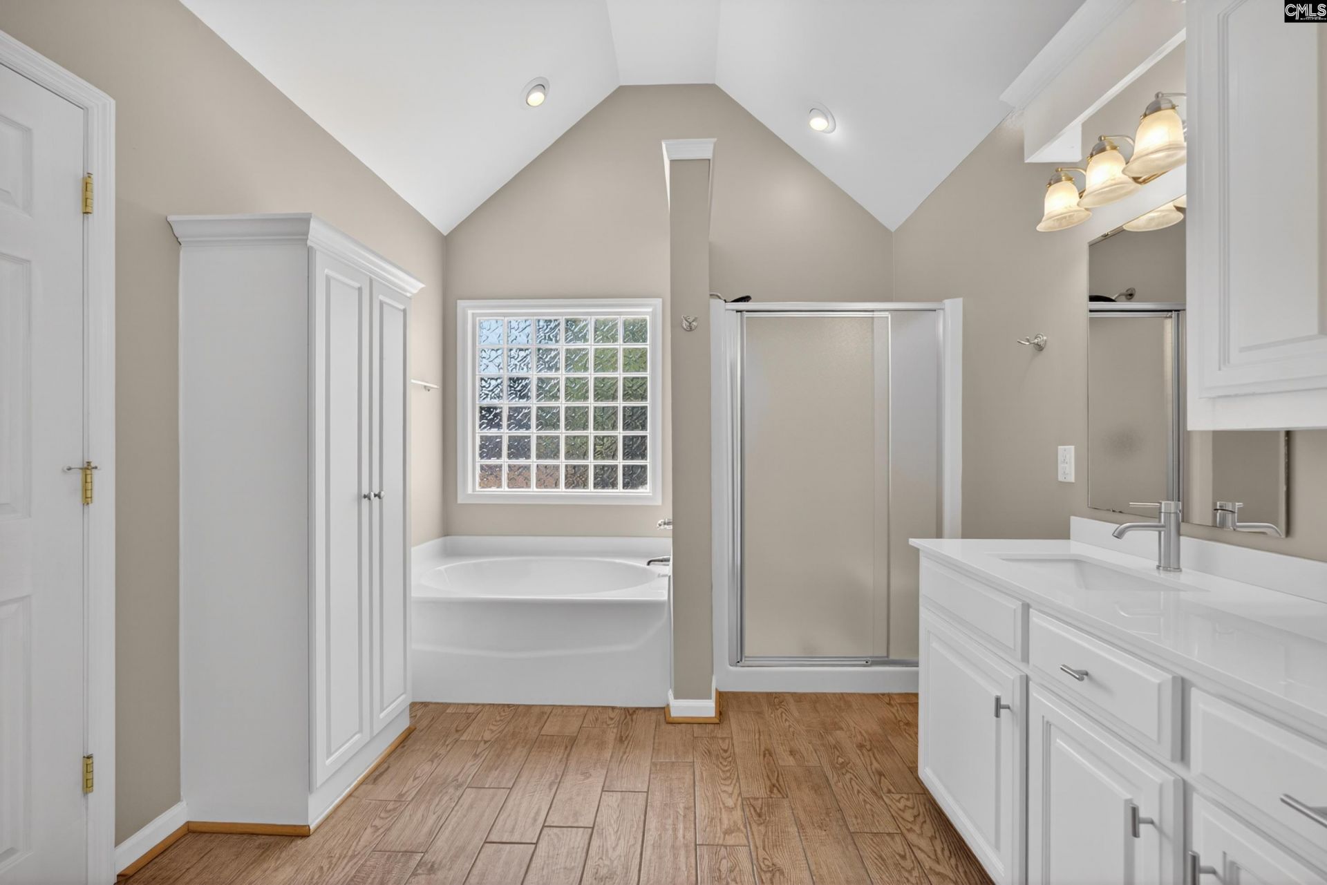 26 Remington Drive  Photo 35