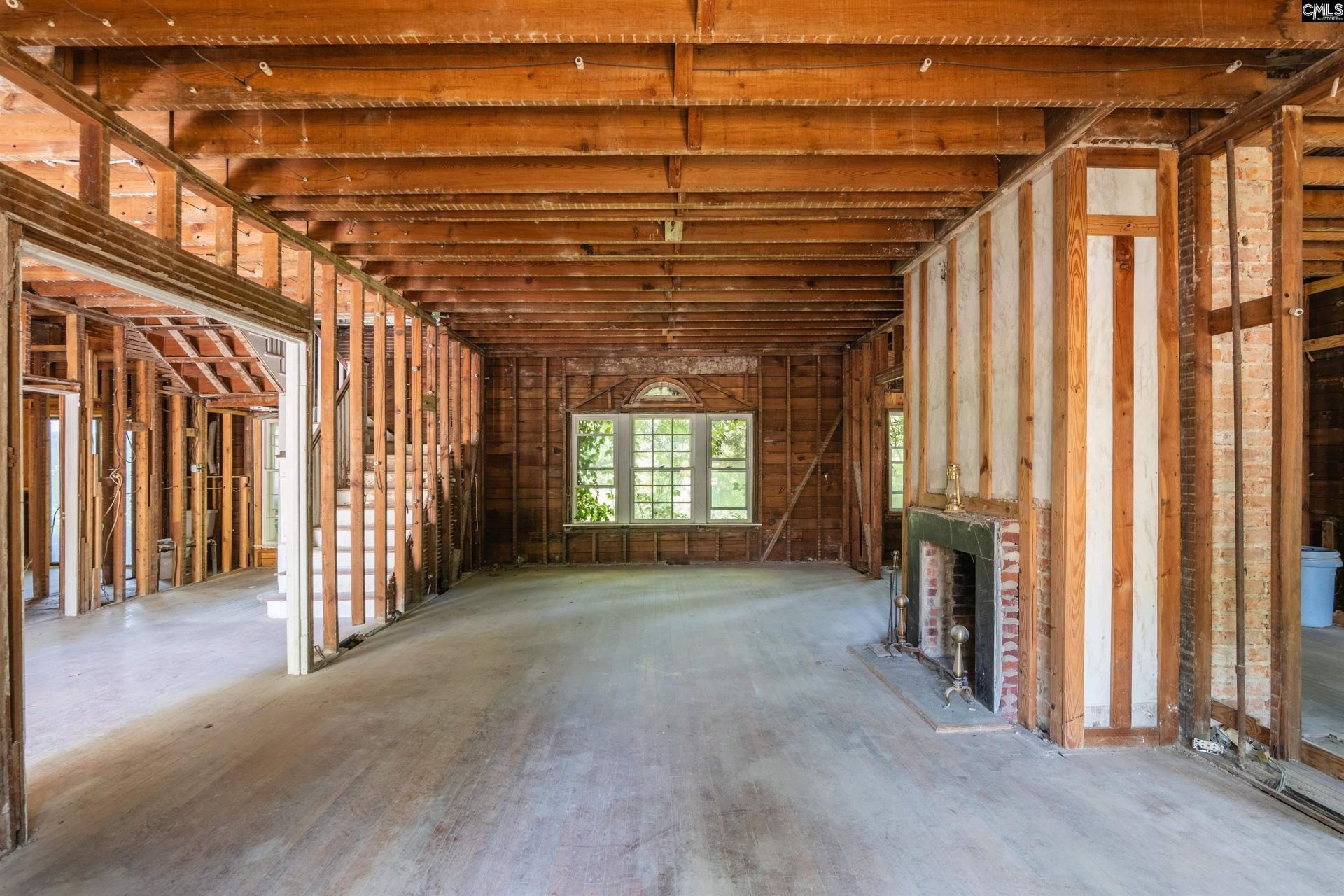 202 Edisto Avenue  Photo 4