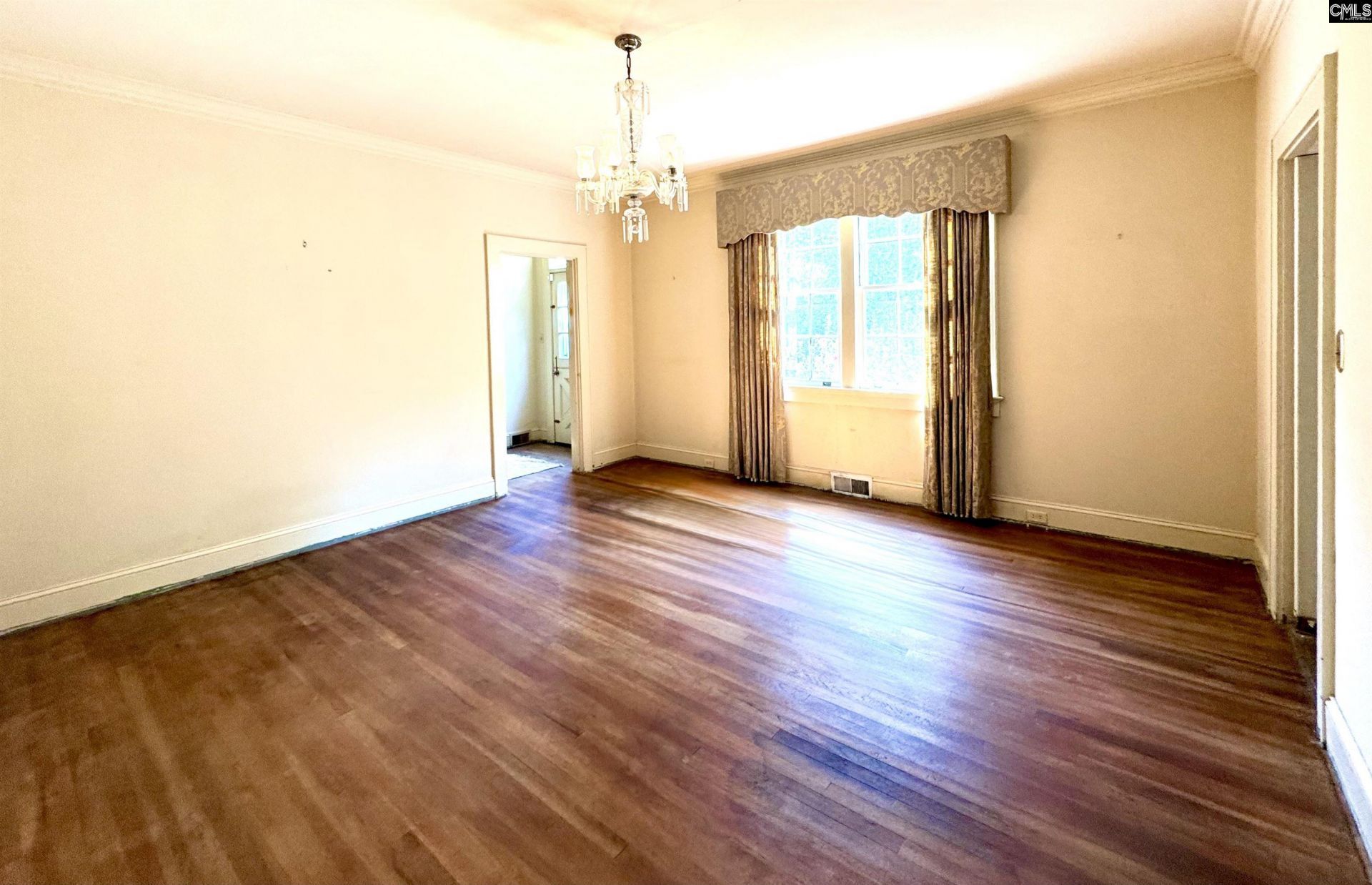 940 Ellis Avenue  Photo 7