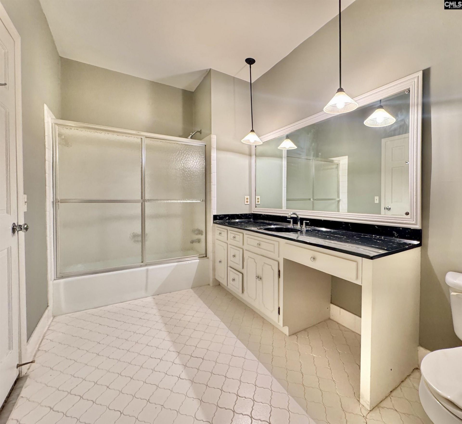 443 Club Acres Boulevard  Photo 10