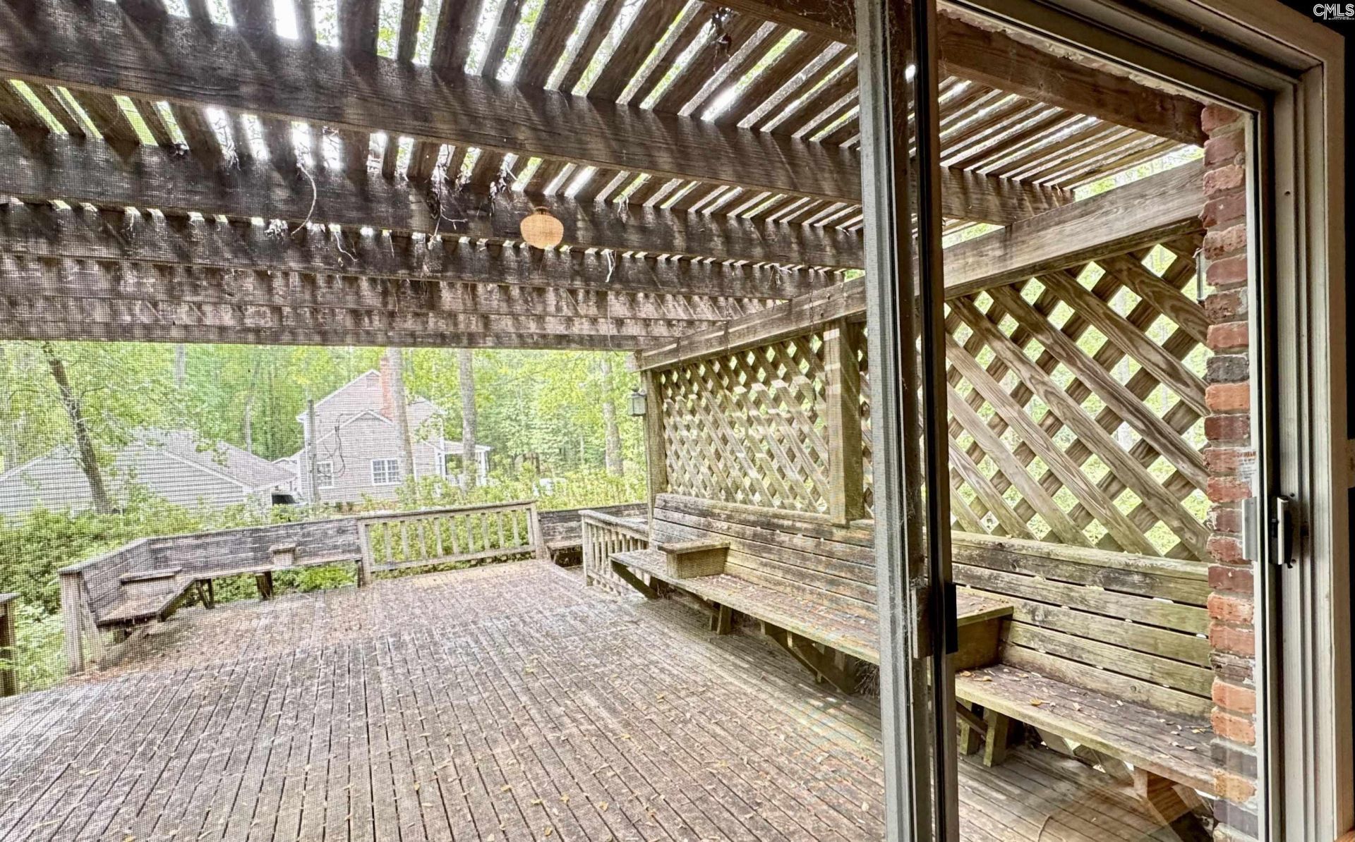 443 Club Acres Boulevard  Photo 11