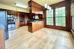 443 Club Acres Boulevard  photo 4