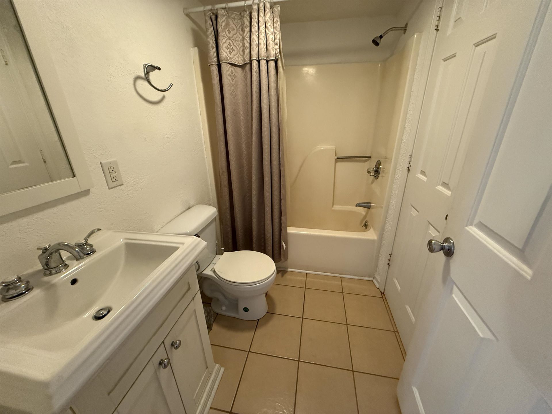 407 76th Ave. N  Photo 11