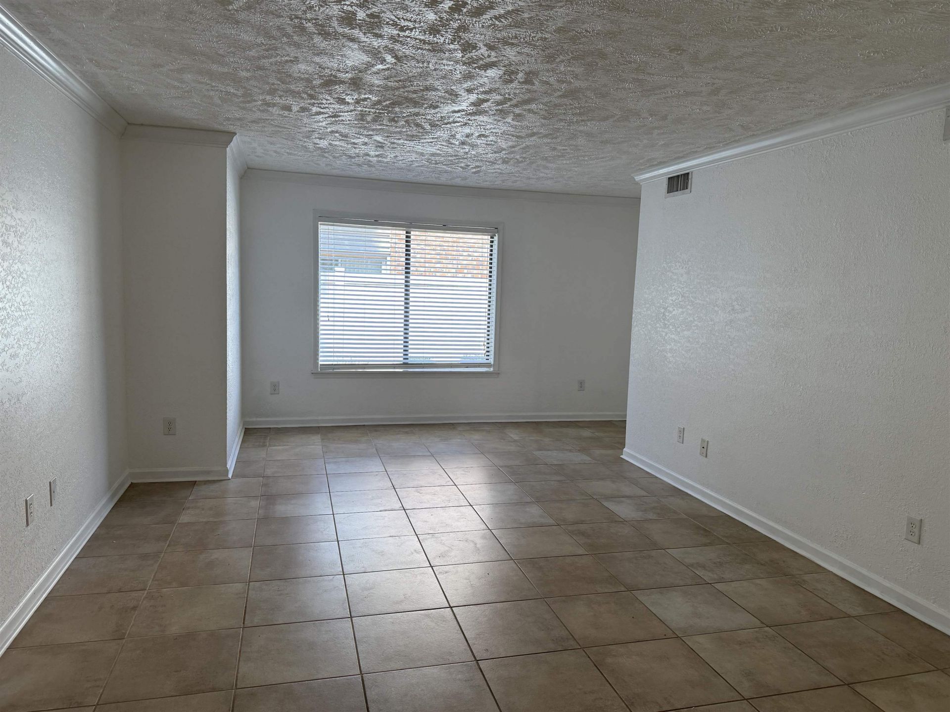 407 76th Ave. N  Photo 5