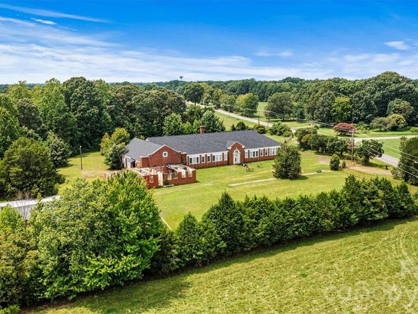 1318 Ostwalt Amity Road , Cleveland, NC 27013