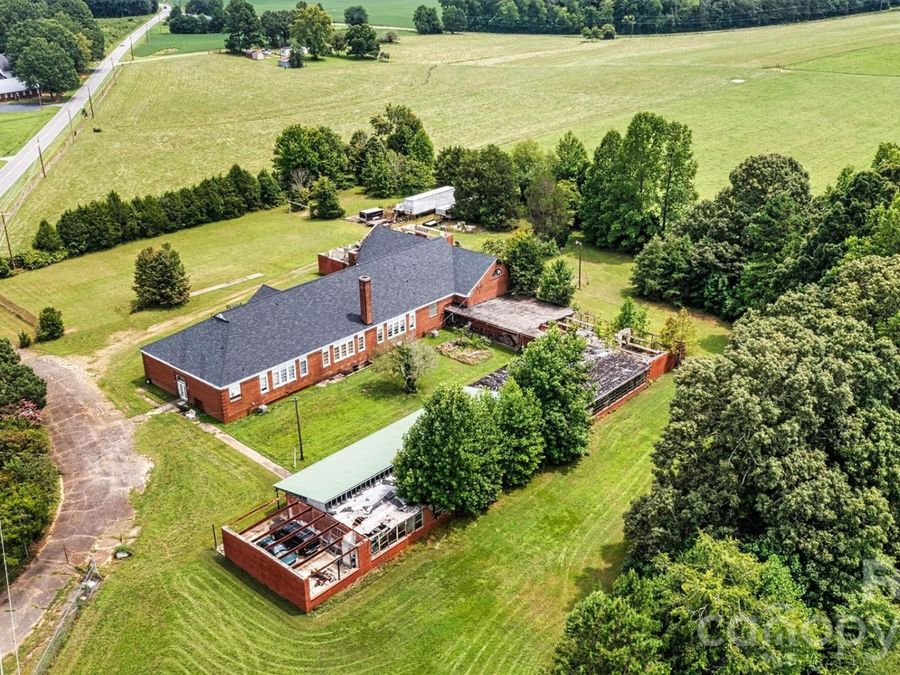 Property Image 36