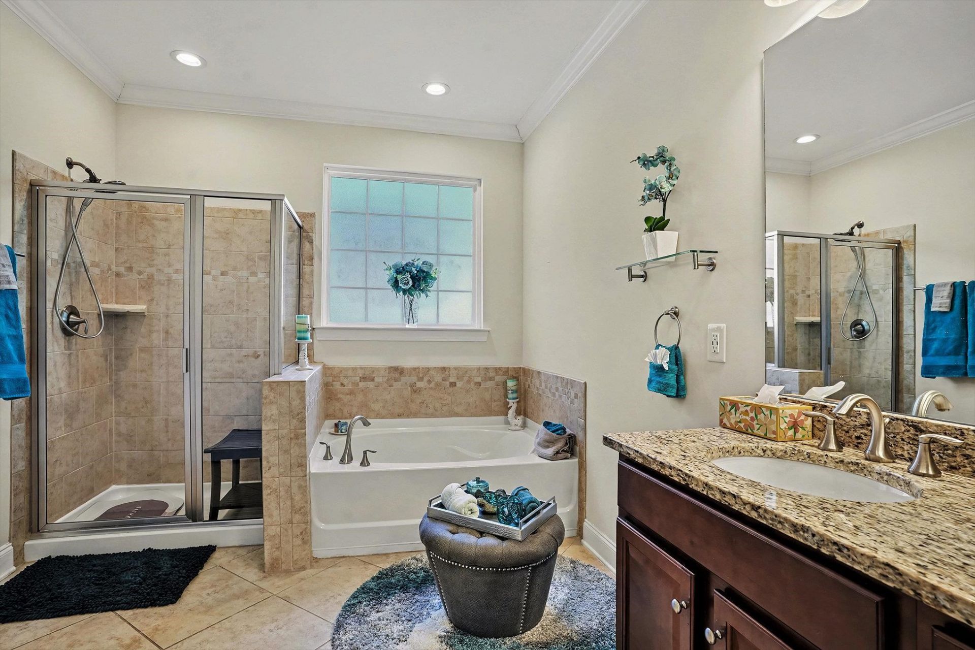 962 Henry James Dr.  Photo 23