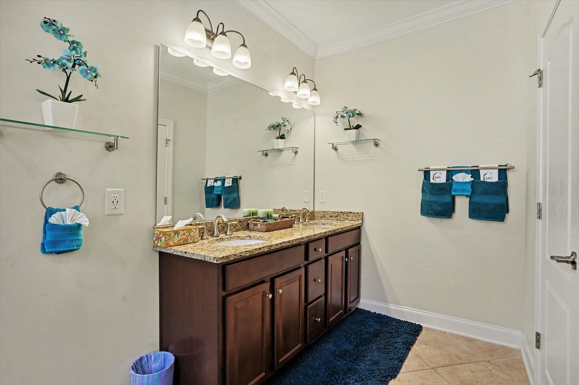 962 Henry James Dr.  Photo 24