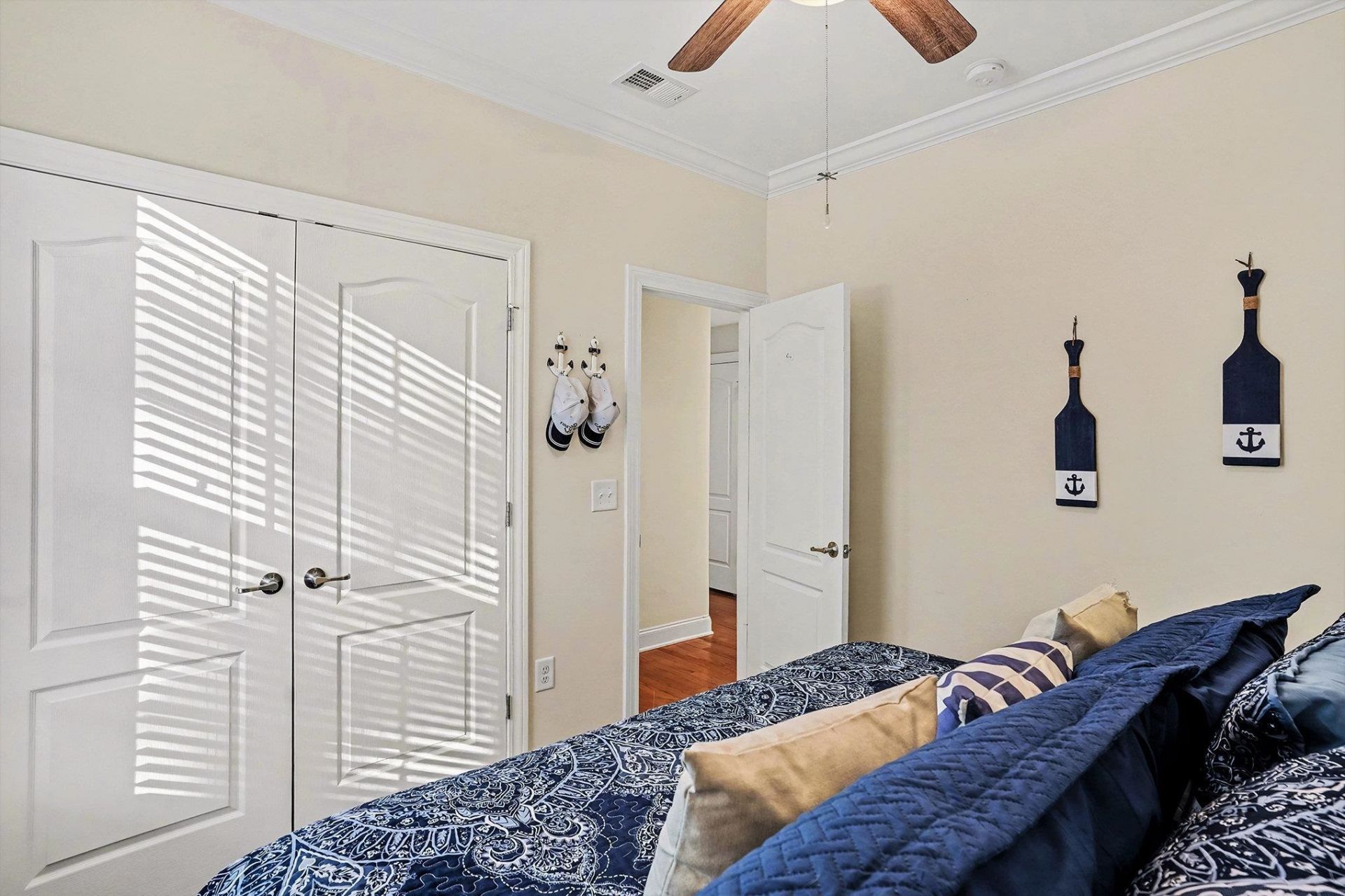 962 Henry James Dr.  Photo 26