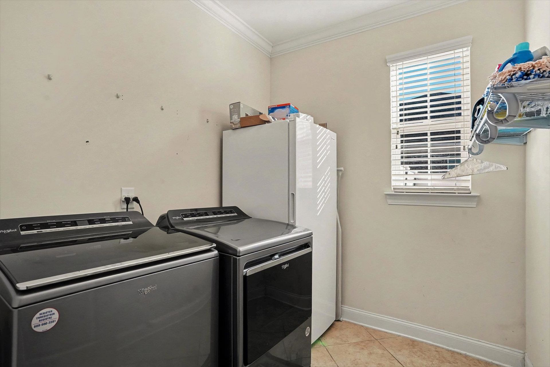 962 Henry James Dr.  Photo 27