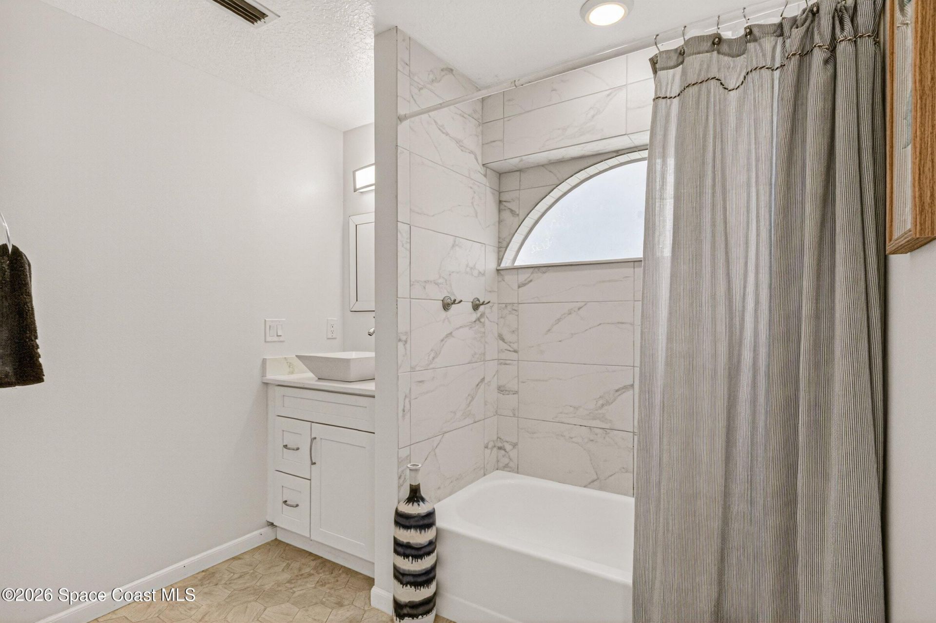 1013 Spanish Wells Drive, Melbourne, FL 32940 Photo
