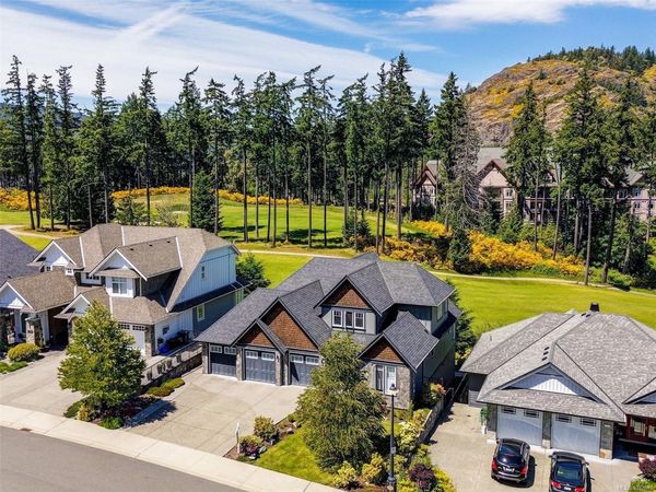 2156 Champions Way , Langford, BC V9B 0R9