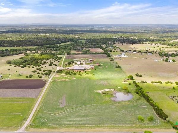 1301 County Road 228, Florence, TX 76527