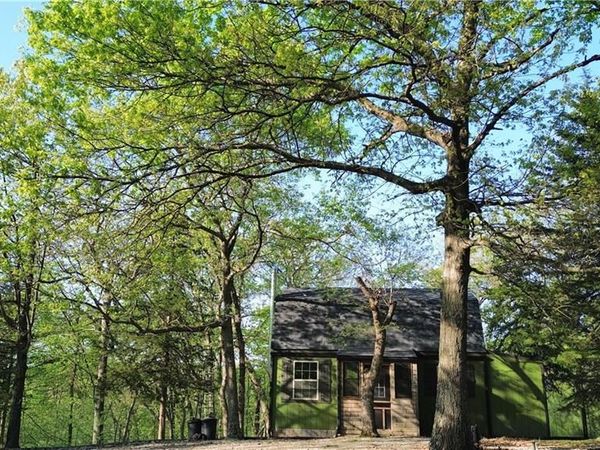 65 Hilltop Drive, Mound City, KS 66056