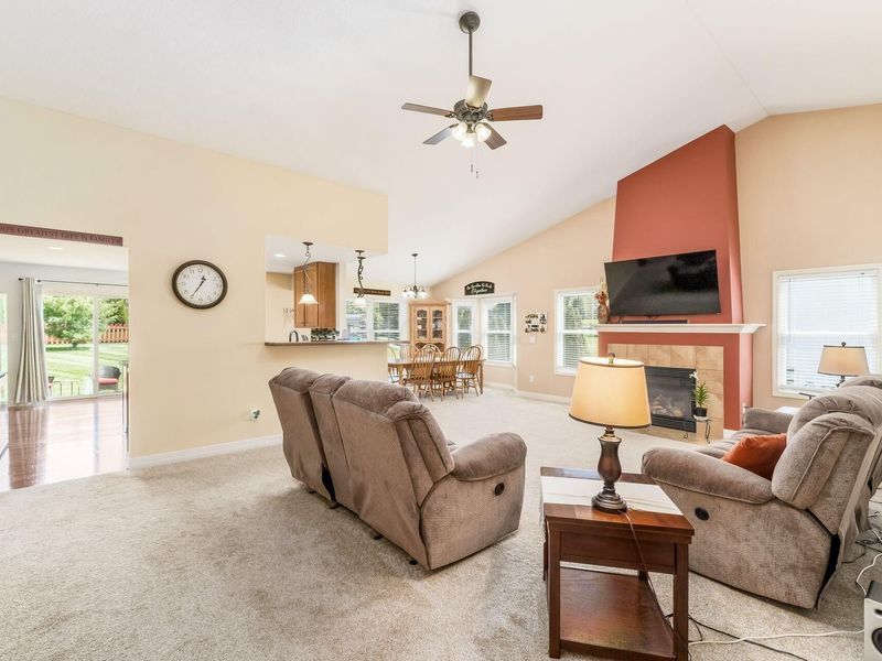 422 Wooster Street, Pickerington, OH 43147 Photo 5