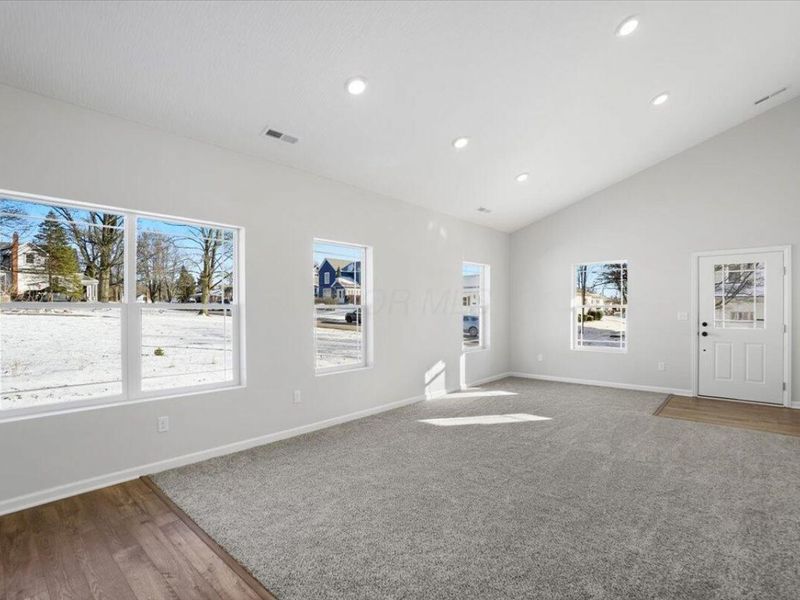 517 E Chillicothe Avenue , Bellefontaine, OH 43311 Photo 7