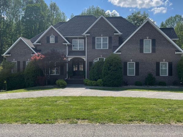 329 New Heritage Dr , Cookeville, TN 38506