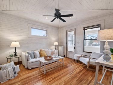 722 Grand Avenue , Unit B, Saint Paul, MN 55105