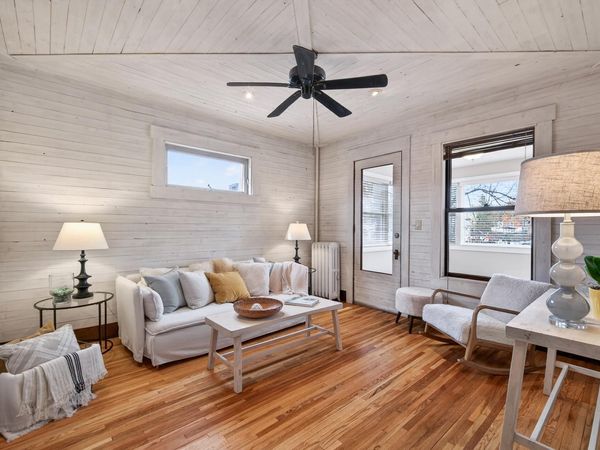 722 Grand Avenue , Unit B, Saint Paul, MN 55105