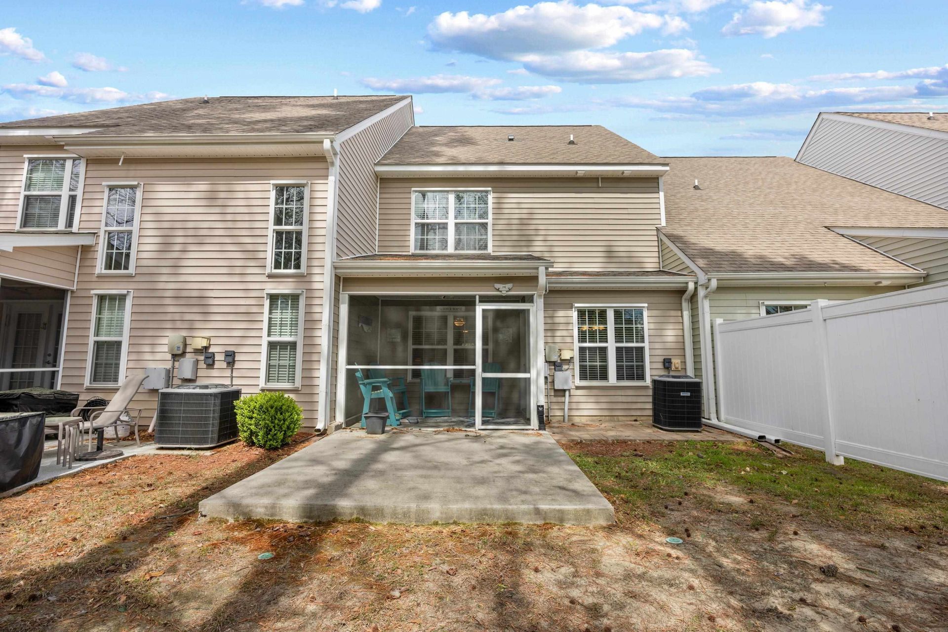 515 Riverward Dr.  Photo 32