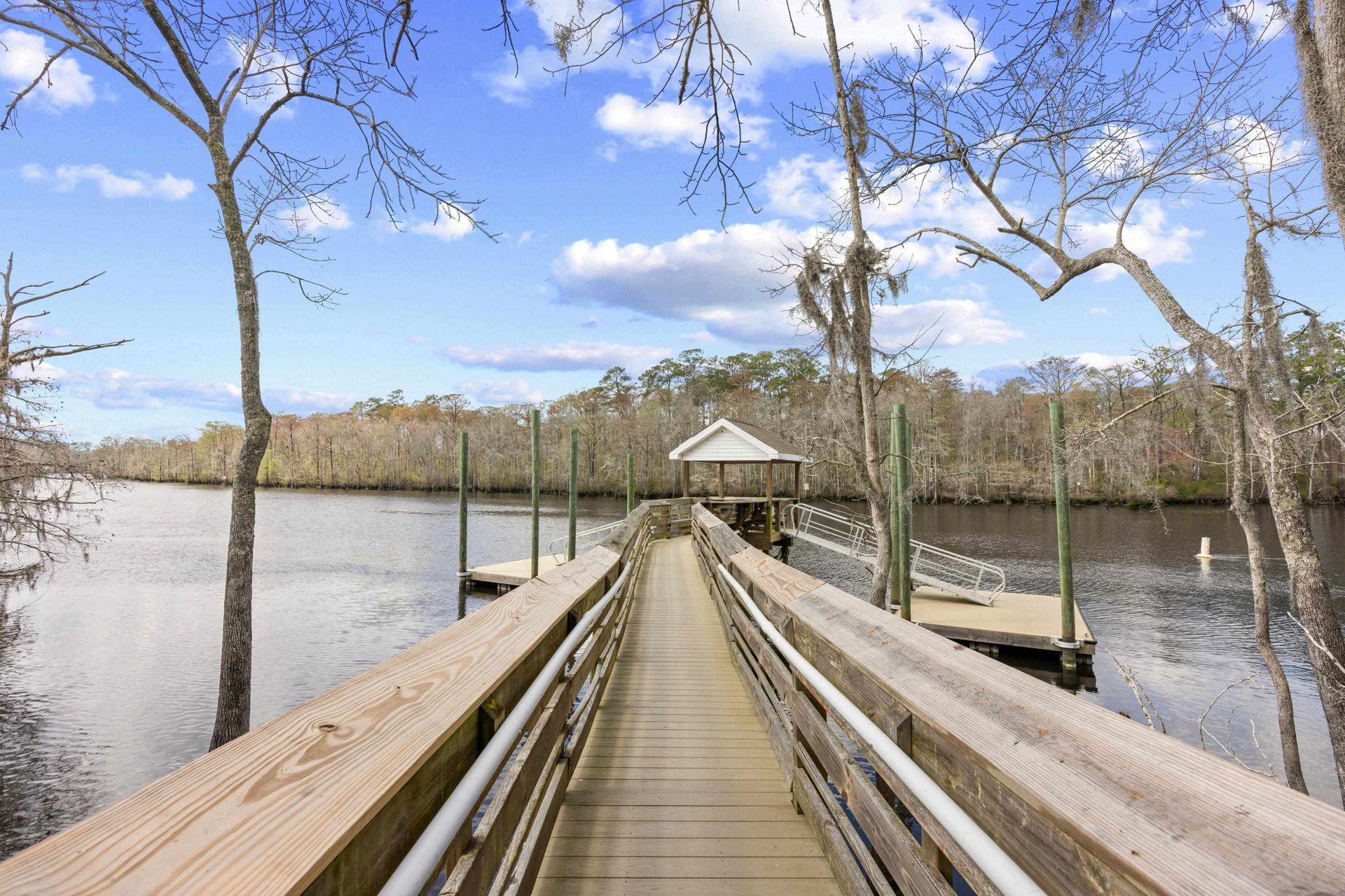515 Riverward Dr.  Photo 35