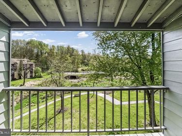 104 PAINTERS CROSSING, Unit 104, CHADDS FORD, PA 19317