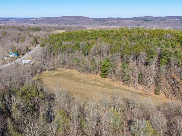 7209 County Road 32 , Canandaigua, NY 14424