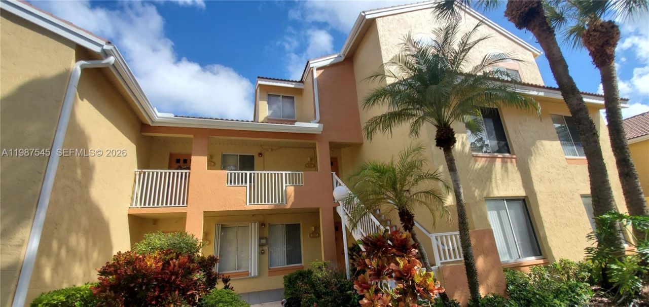 1103 Coral Club Dr, Unit 1103, Coral Springs, FL 33071 Photo