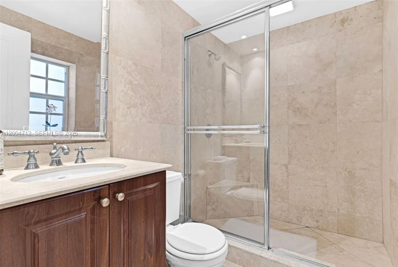 265 Palm Ave, Miami Beach, FL 33139 Photo