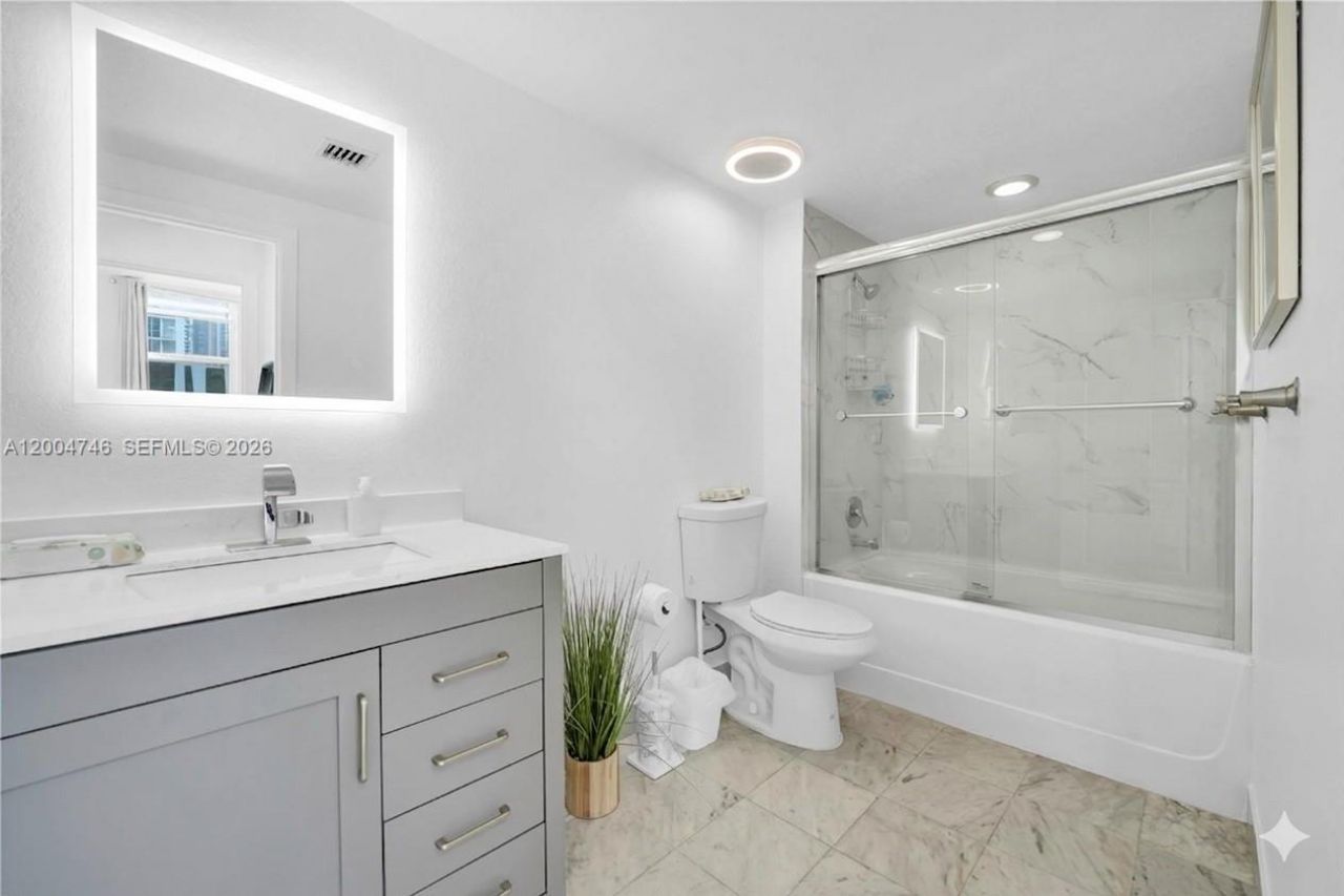 500 NE 29th St, Unit 604, Miami, FL 33137 Photo