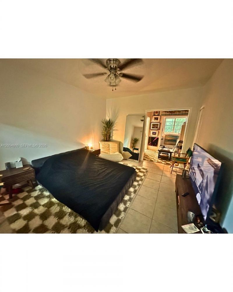 349 Meridian Ave , Unit B202, Miami Beach, FL 33139 Photo