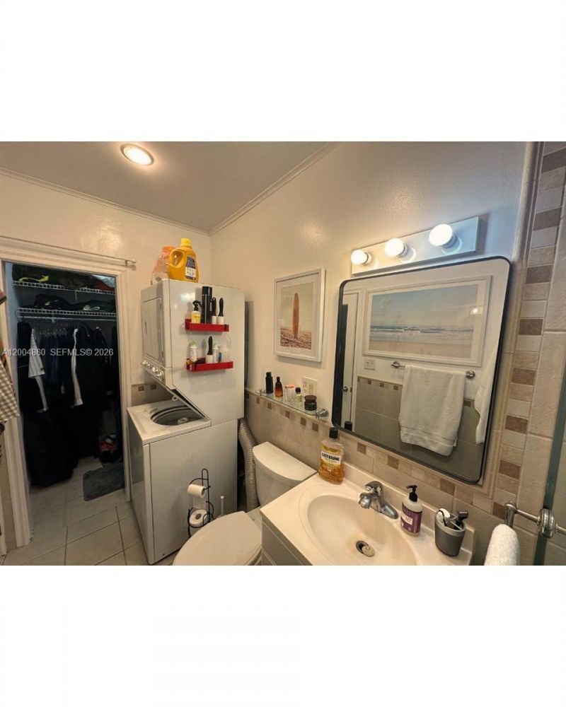 349 Meridian Ave , Unit B202, Miami Beach, FL 33139 Photo