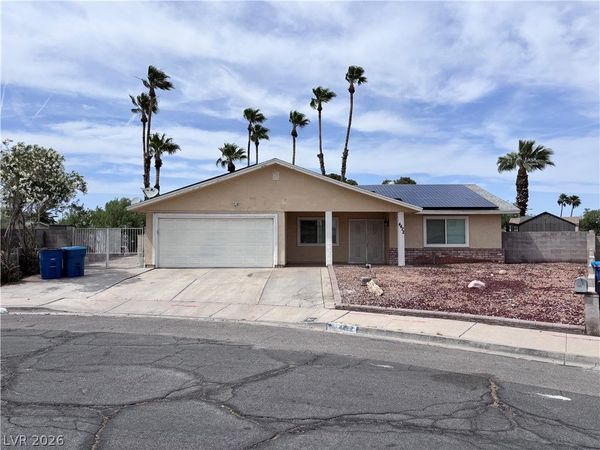 4422 Bennett Drive , Las Vegas, NV 89121