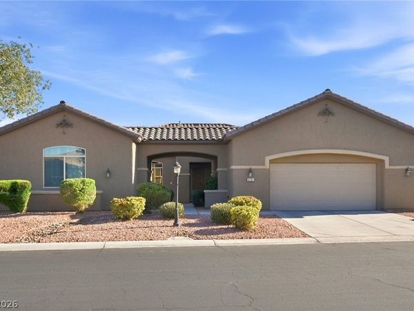 5707 Golden Leaf Avenue , Las Vegas, NV 89122
