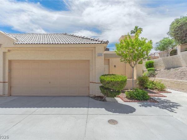 5325 Swallowtail Court , Las Vegas, NV 89107