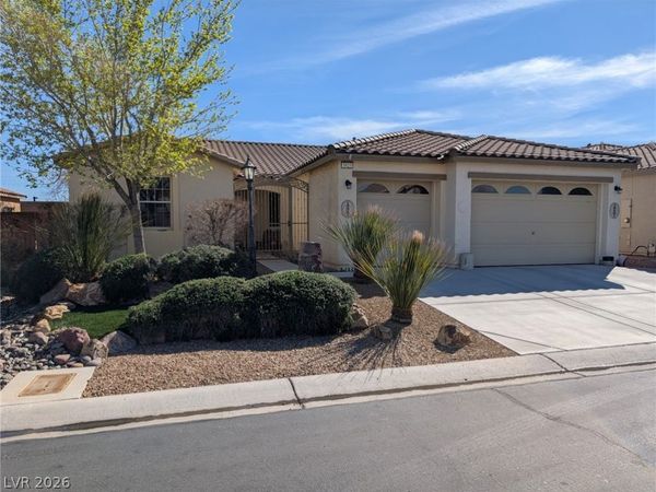 5823 Reeves Springs Avenue , Las Vegas, NV 89131