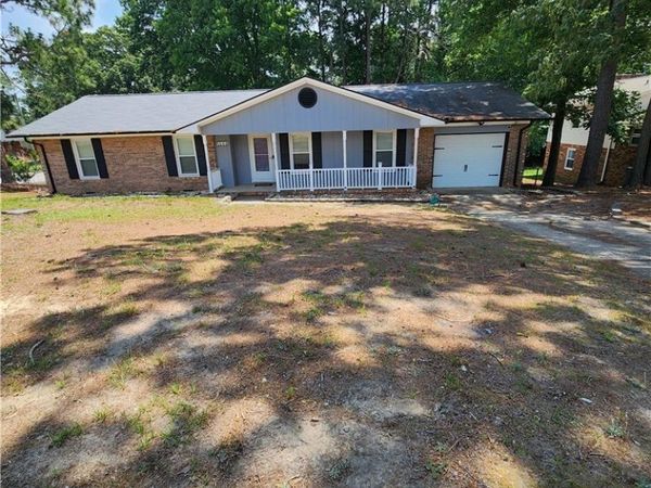 1644 SWEETGUM Circle, Fayetteville, NC 28304