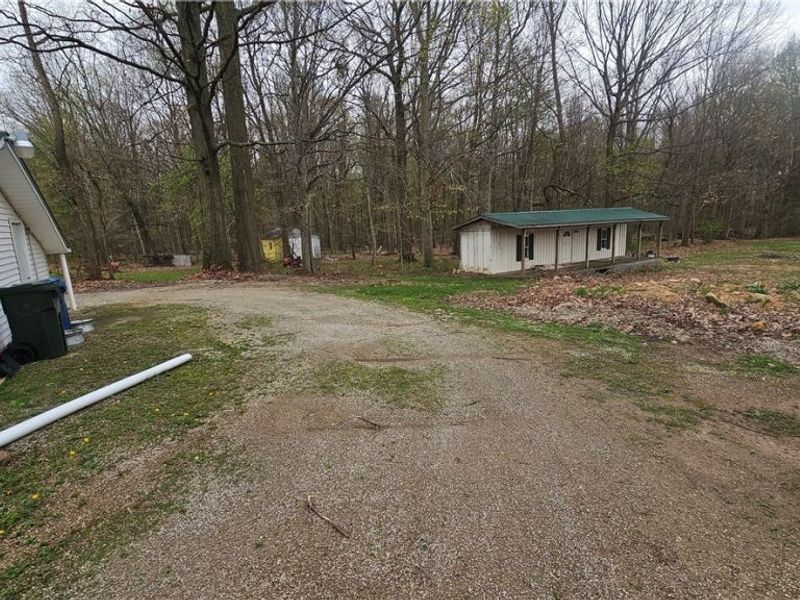 48443 Russia Road, Amherst, OH 44001 Photo 14